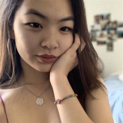 Joniskelis asian girl personals